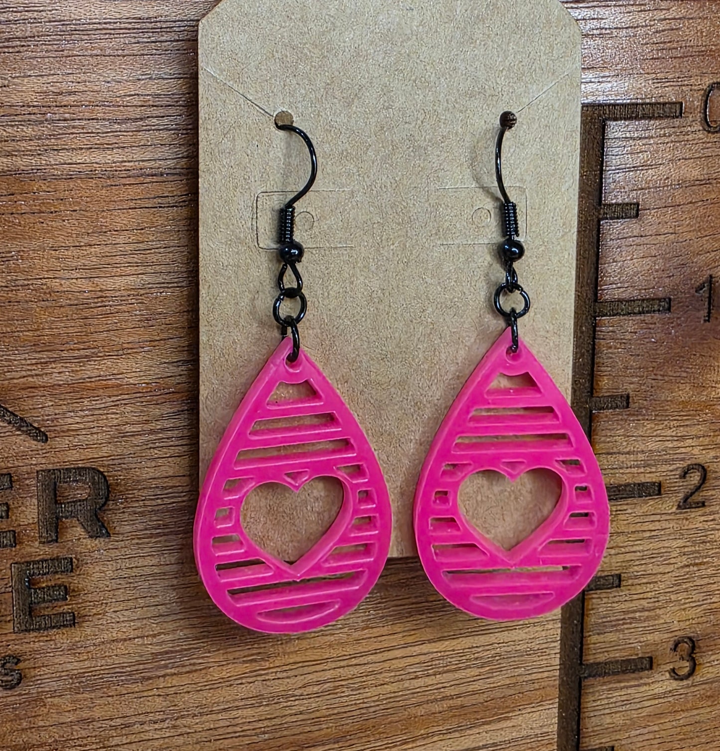 striped heart-pink