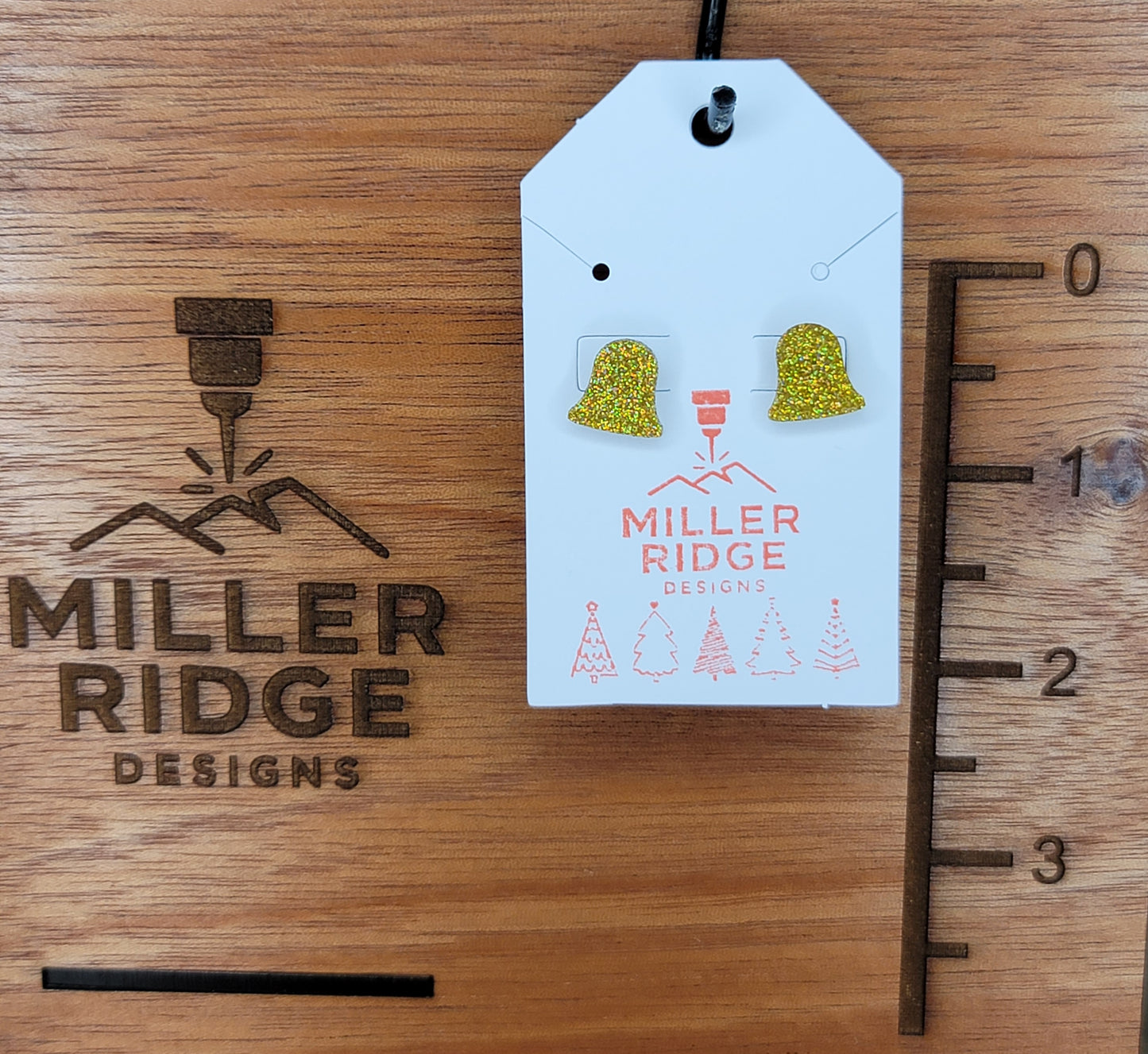 Gold bell stud