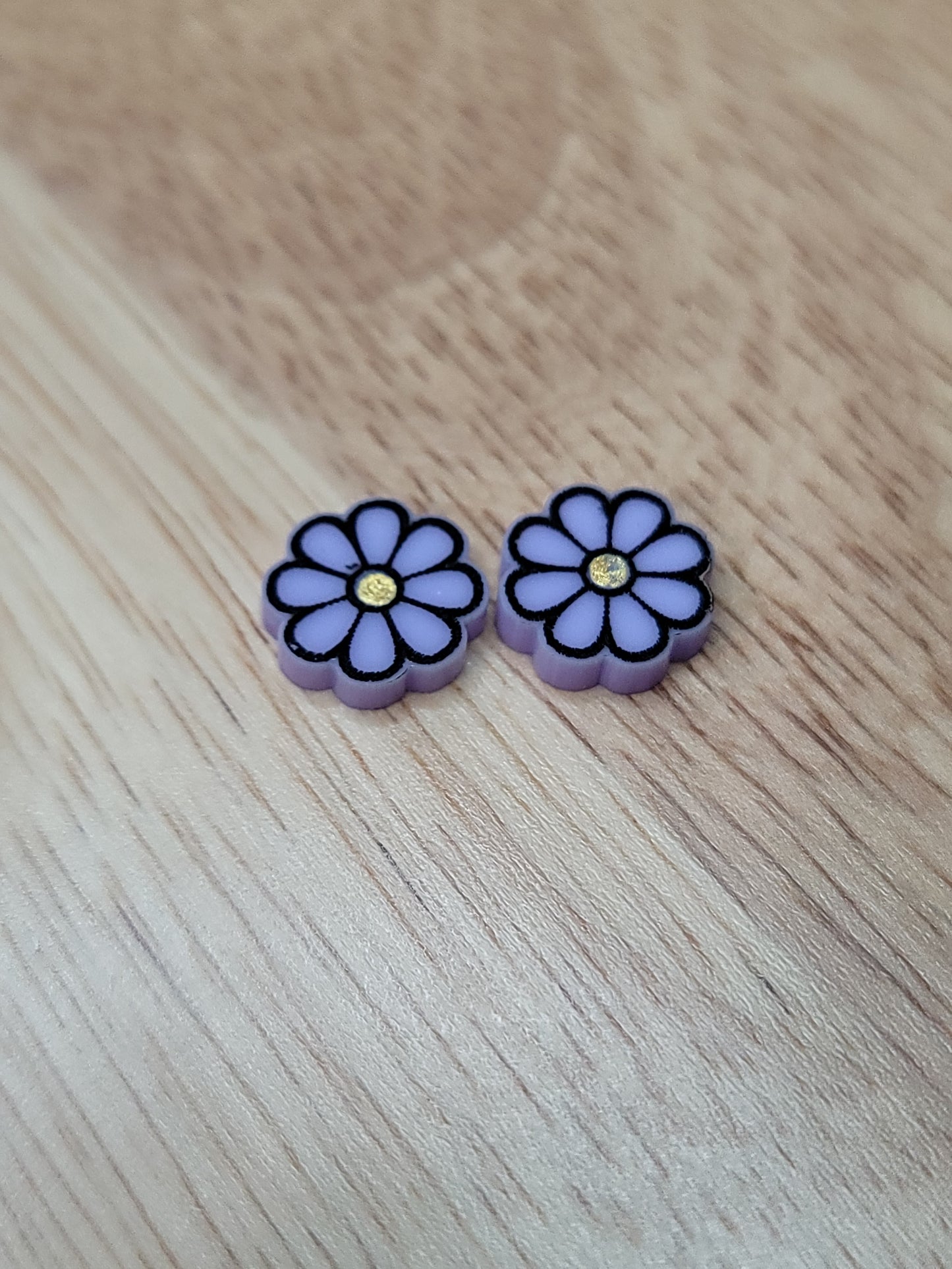 Daisy studs