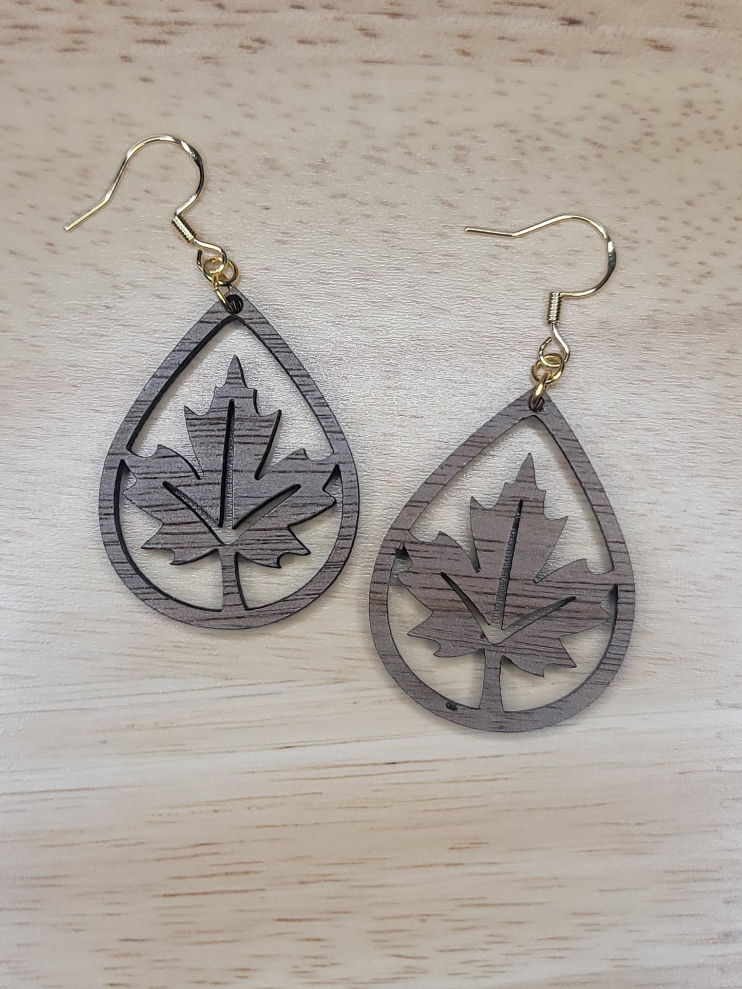Maple leaf
