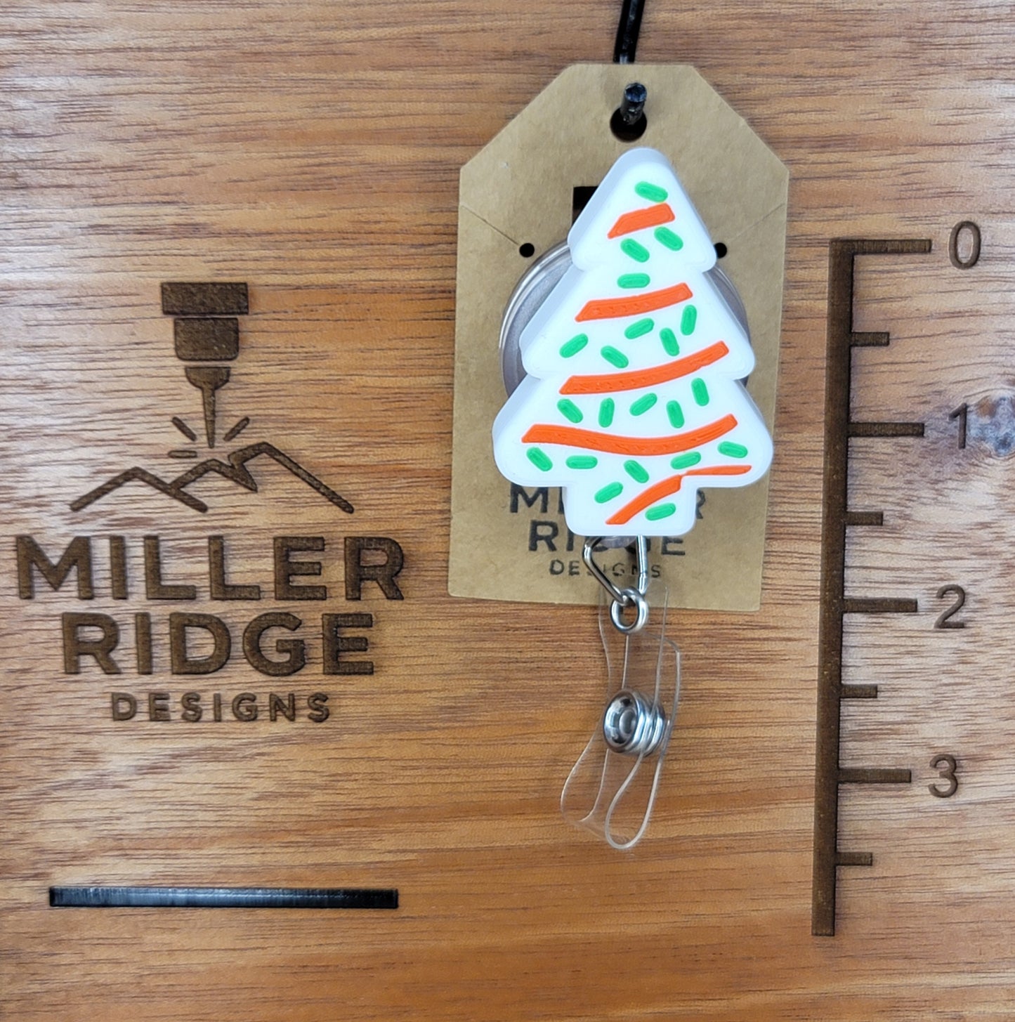 Christmas tree treat badge reel (light green sprinkles)