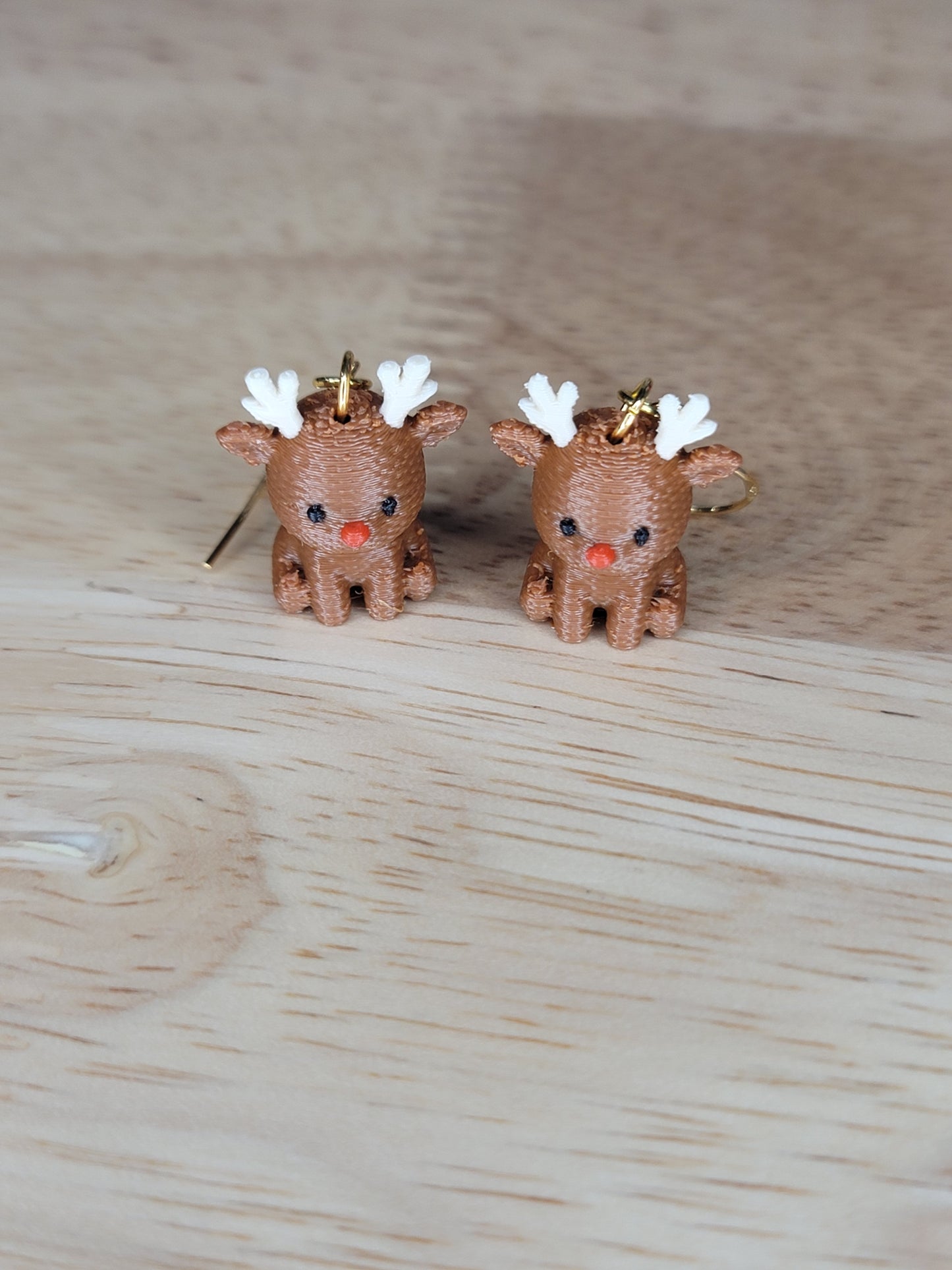 Knitted reindeer