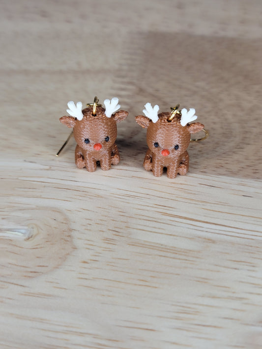 Knitted reindeer