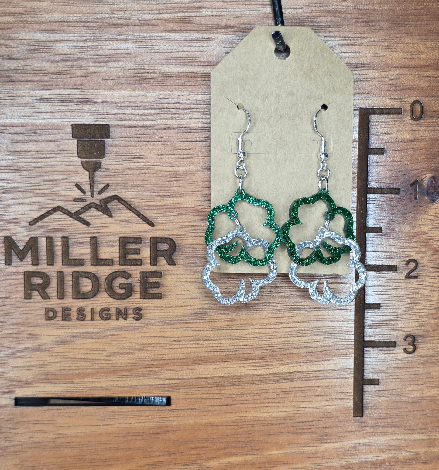 Linked Green & Silver Shamrocks (2 variations)
