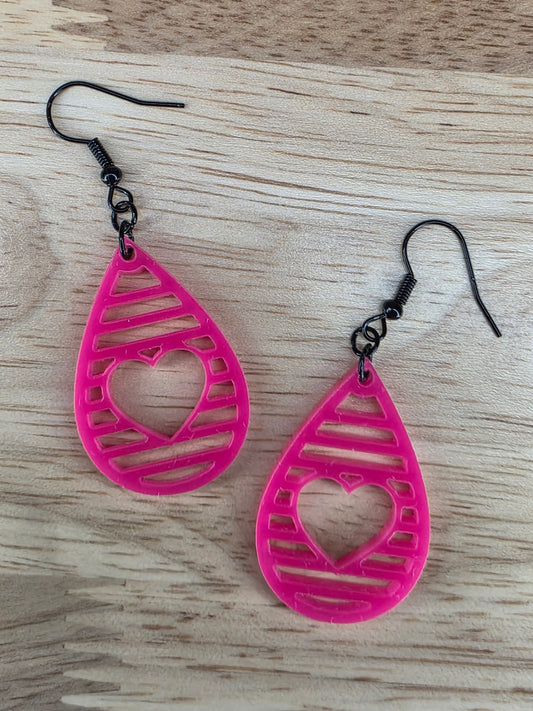 striped heart-pink