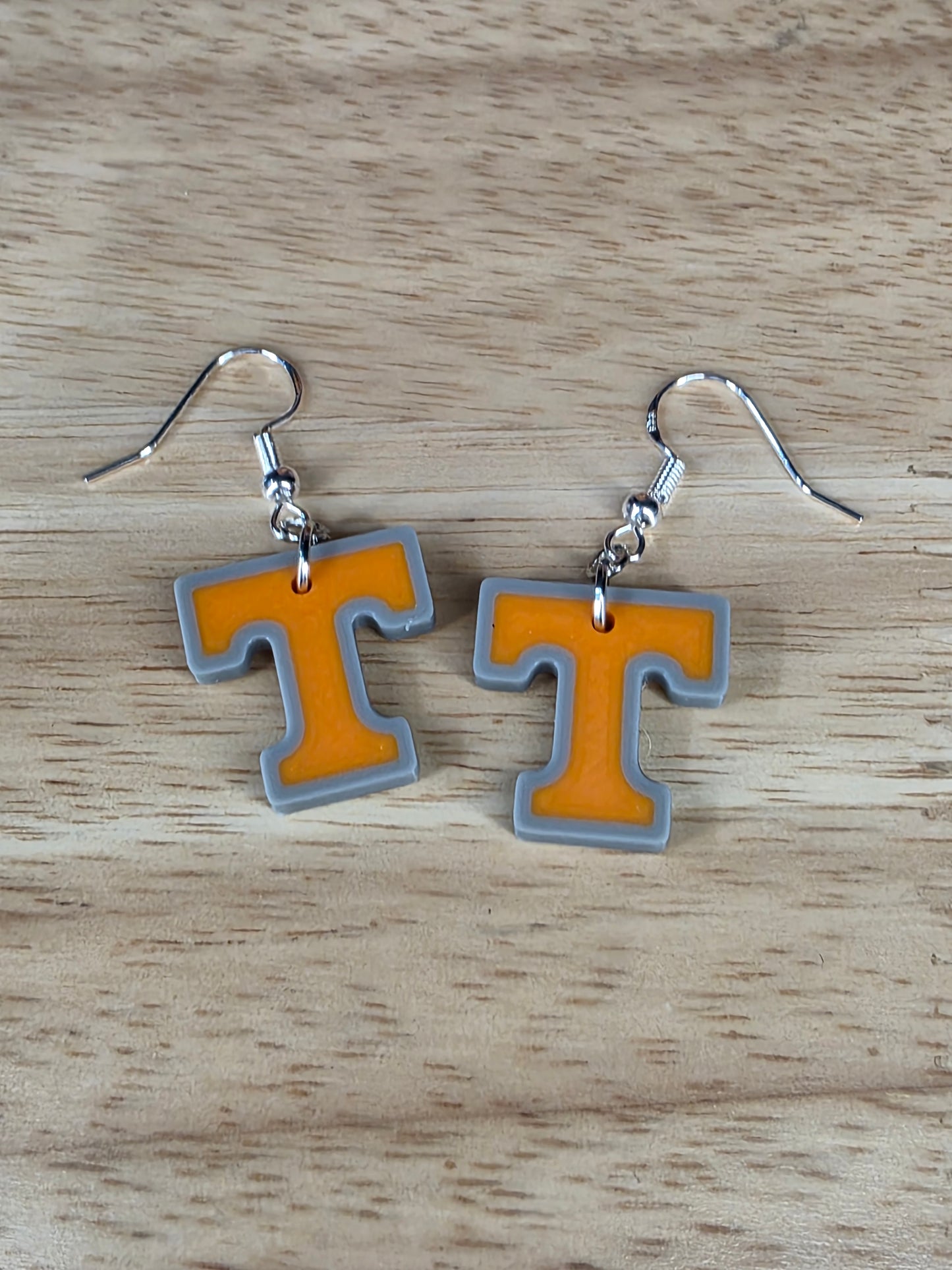 Power T (smokey gray and orange)