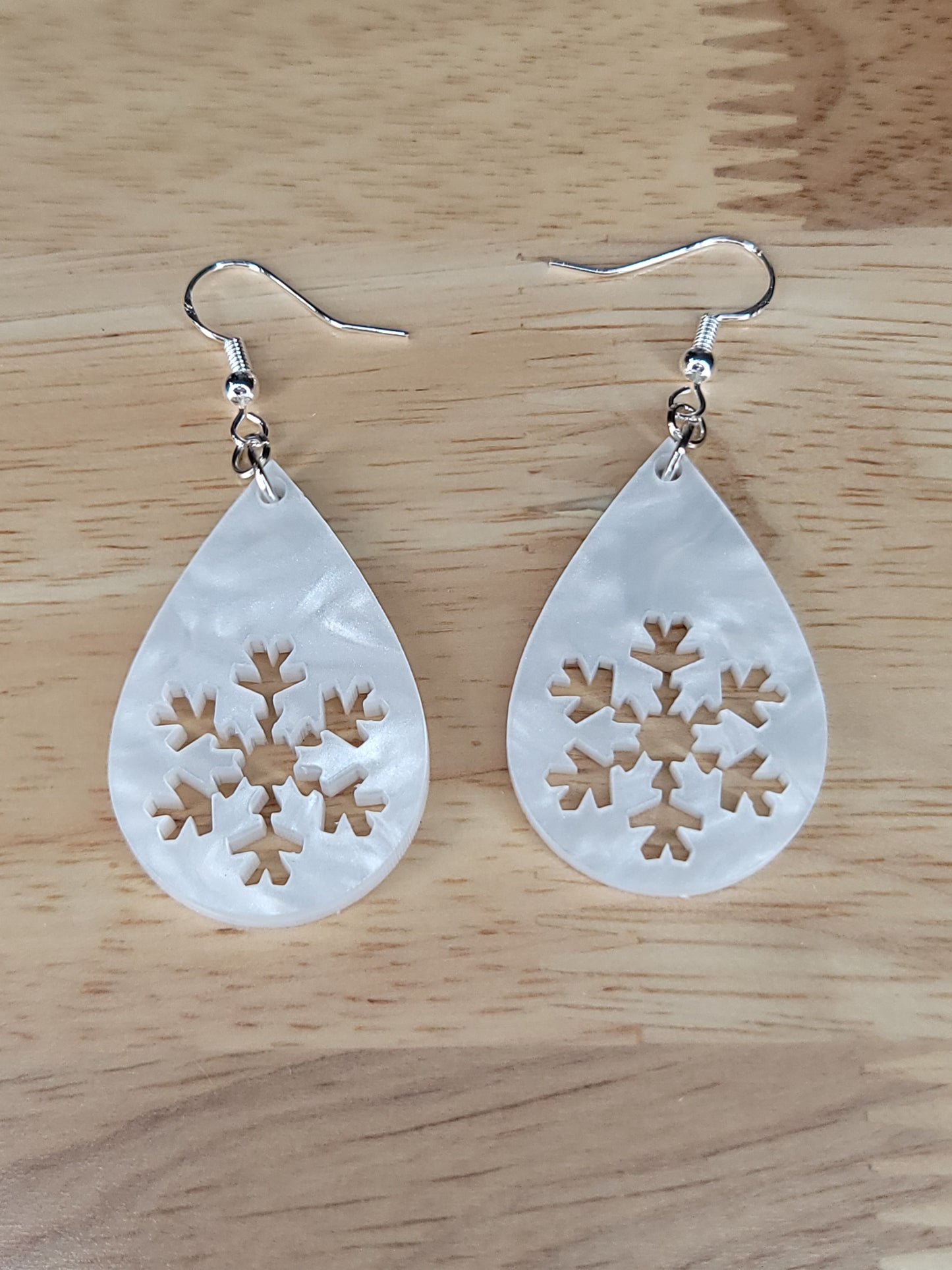 Snowflake teardrop #2