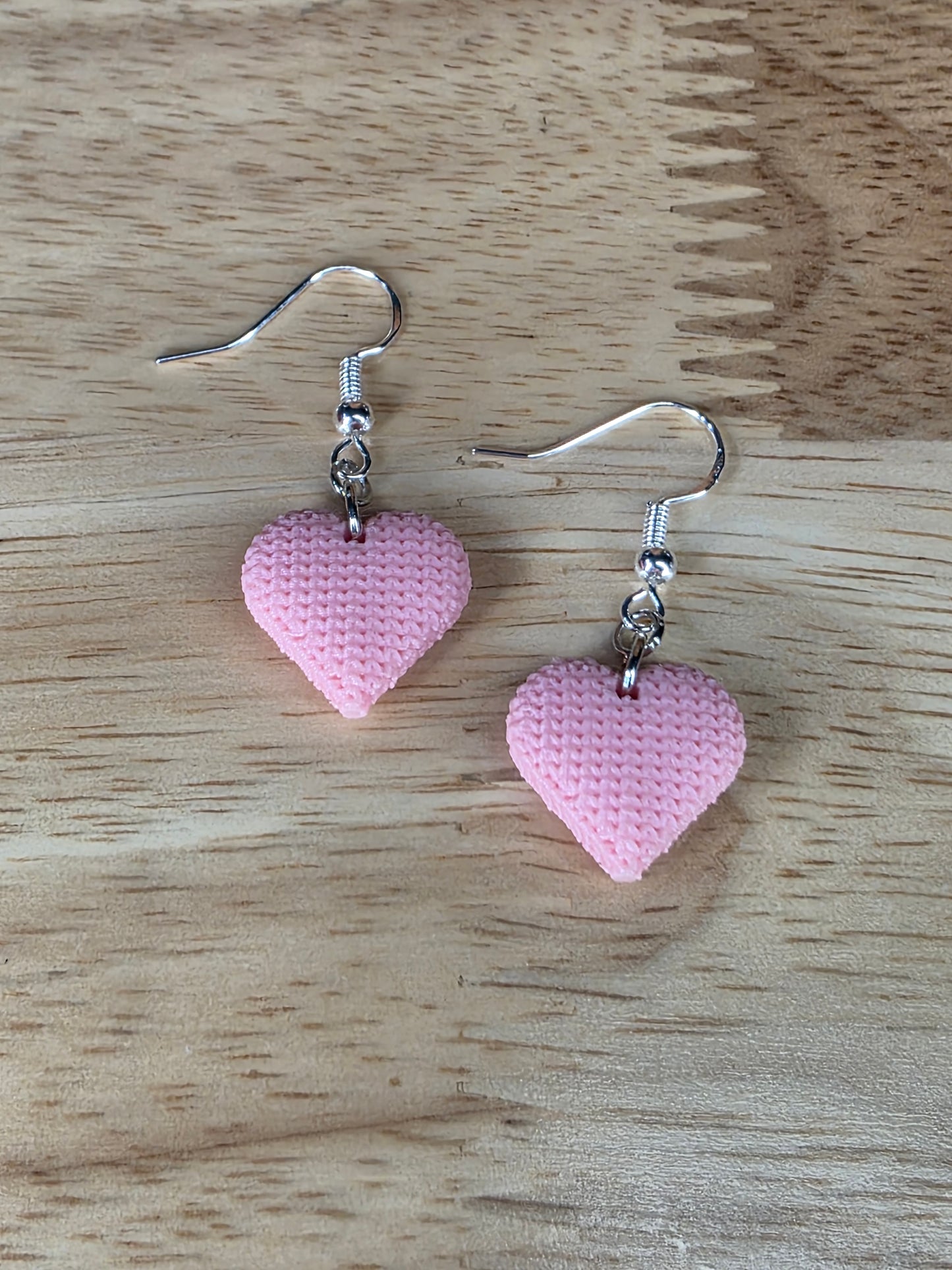 Knitted hearts (pink)