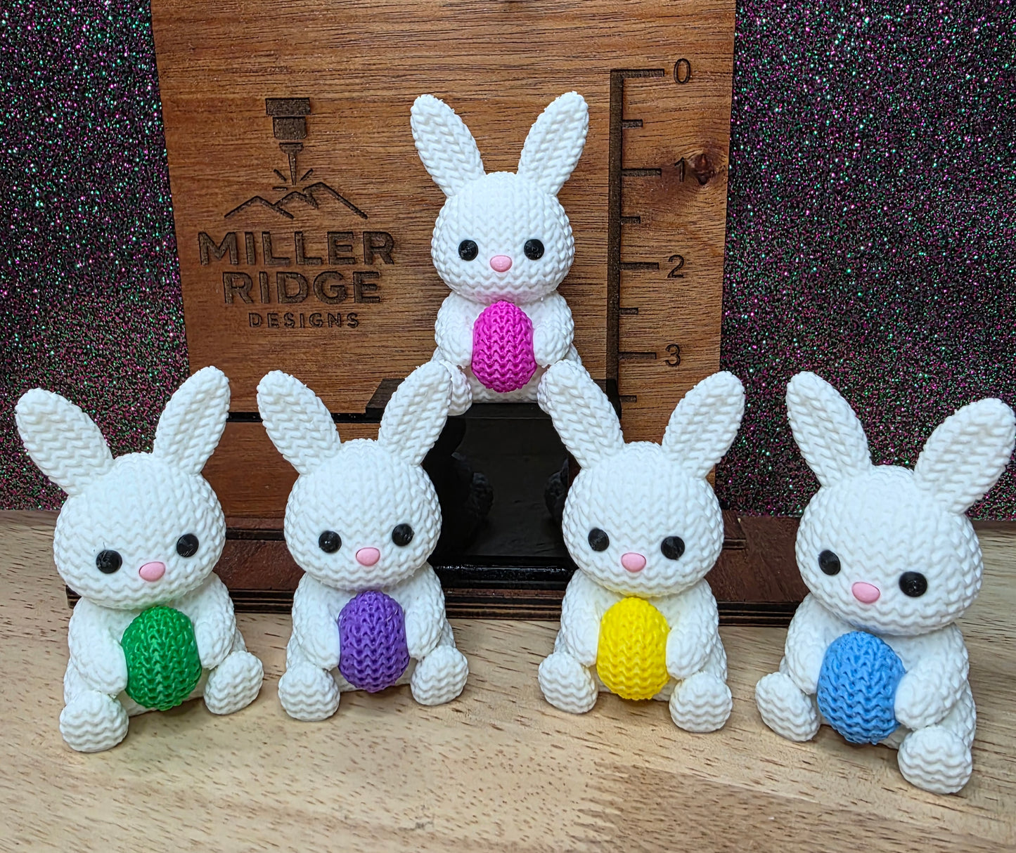 White bunny with egg (5 different colors)