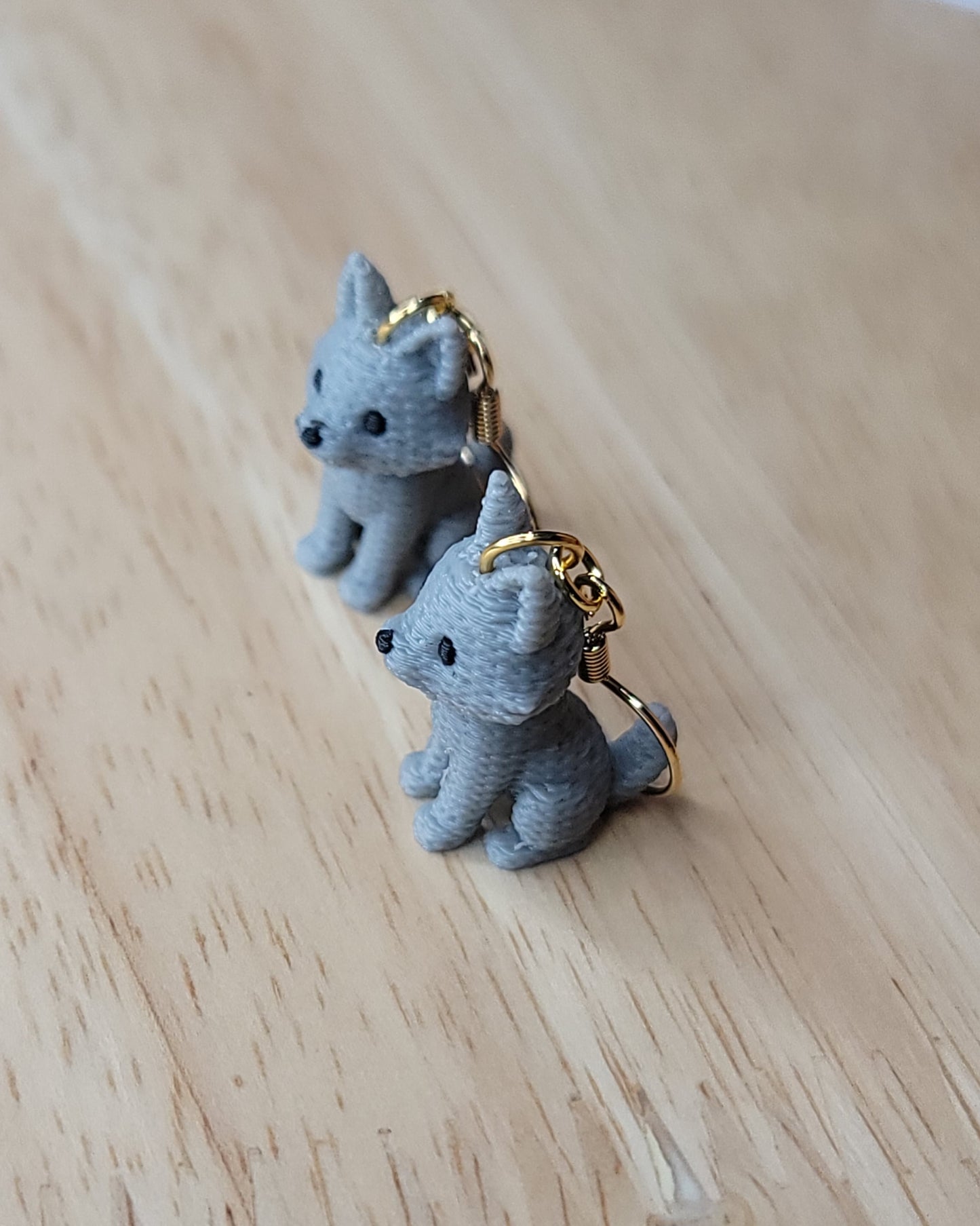 Knitted grey wolf