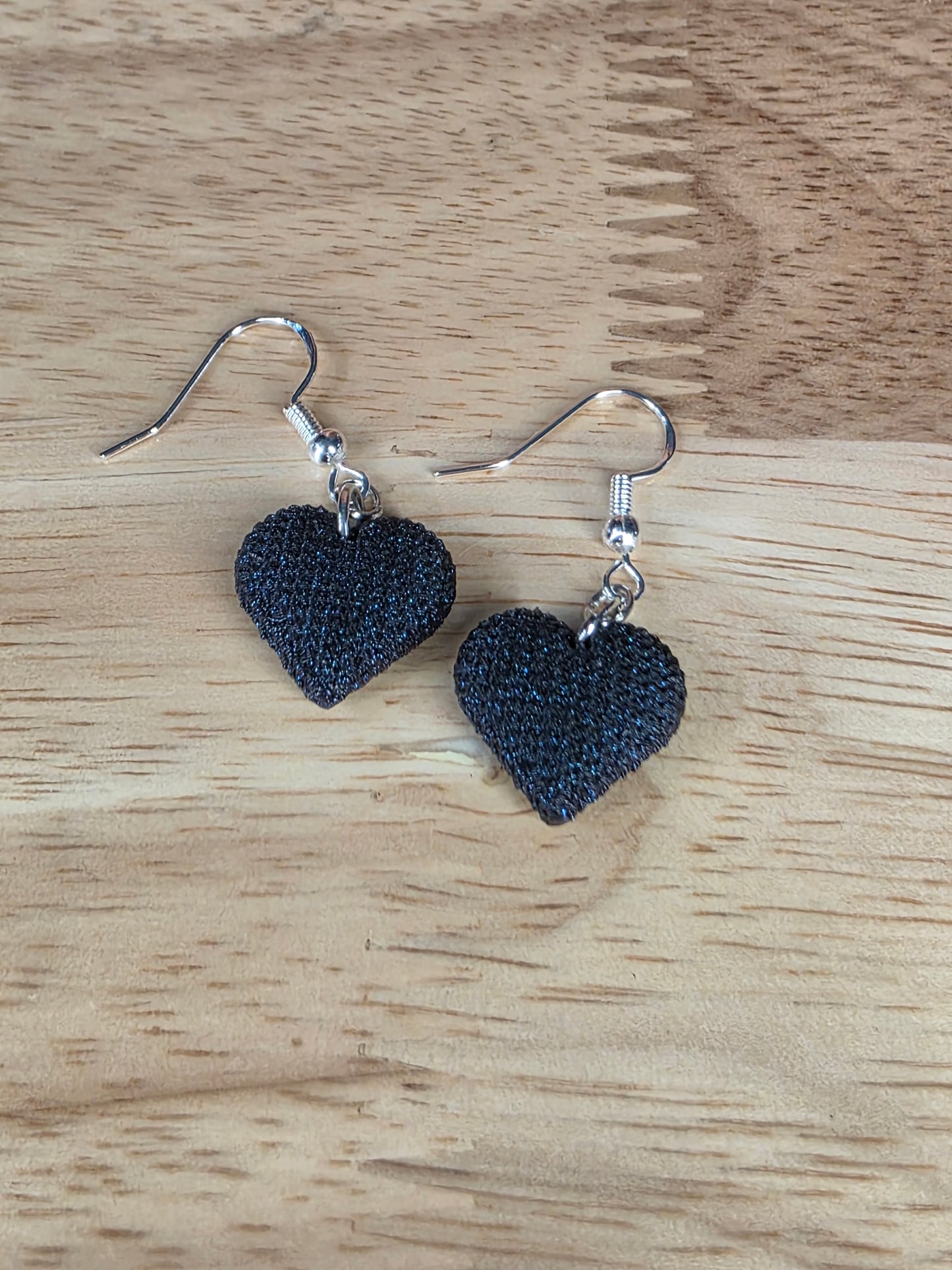 Knitted hearts (galaxy blue)