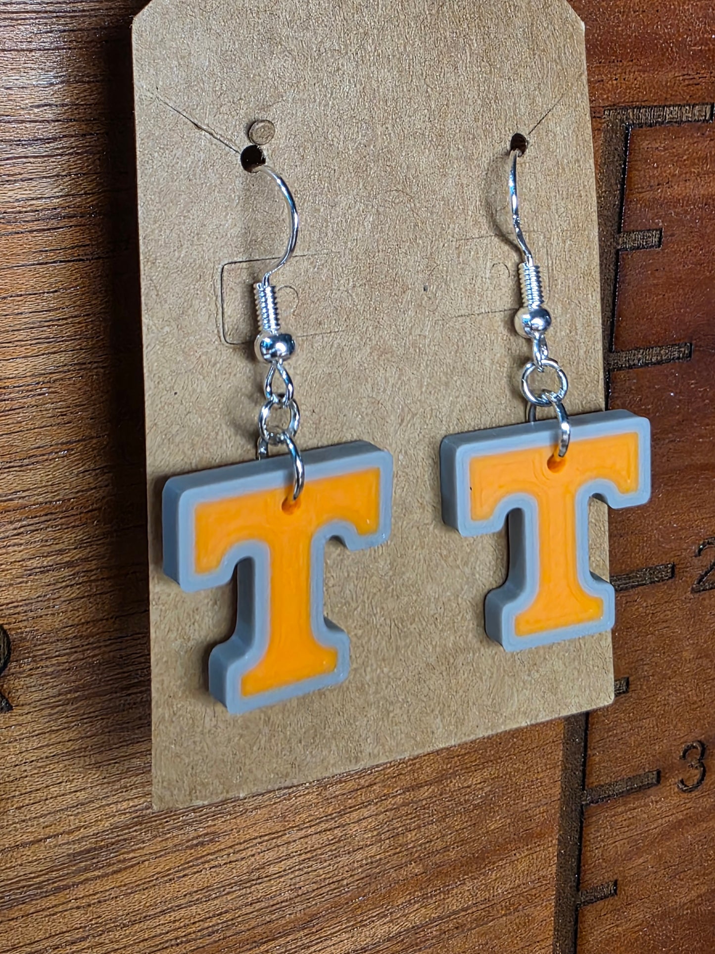 Power T (smokey gray and orange)