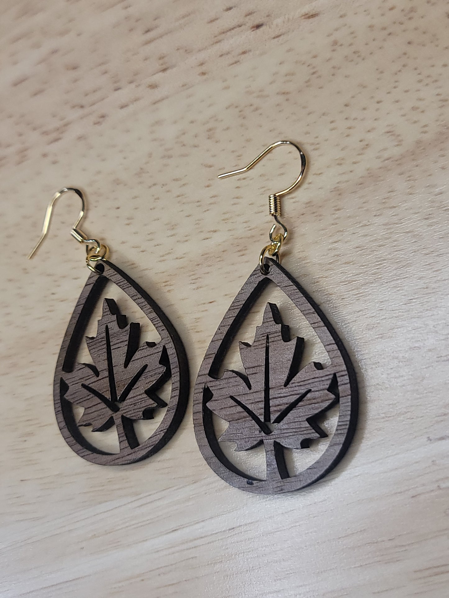 Maple leaf