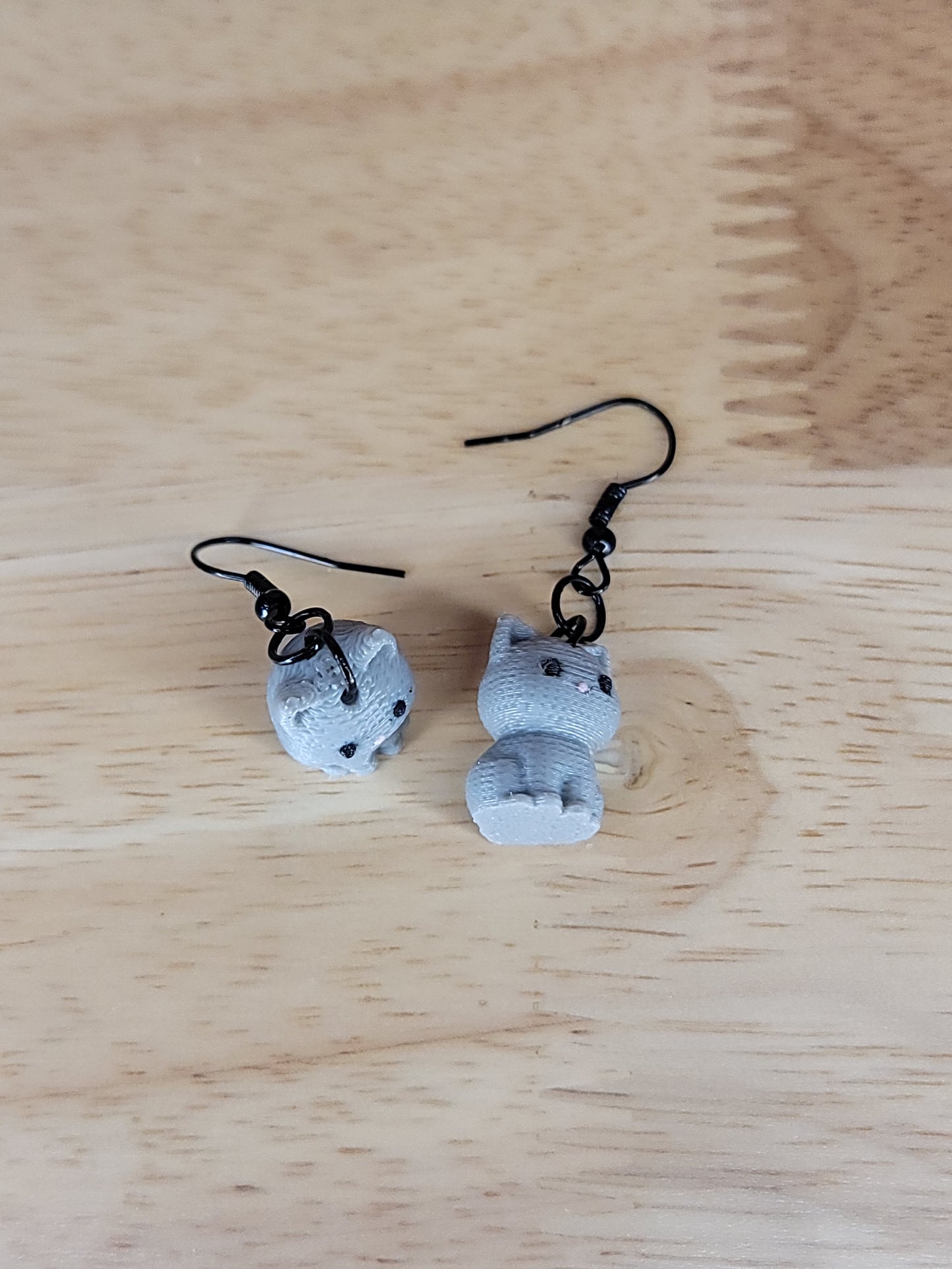 Knitted cats