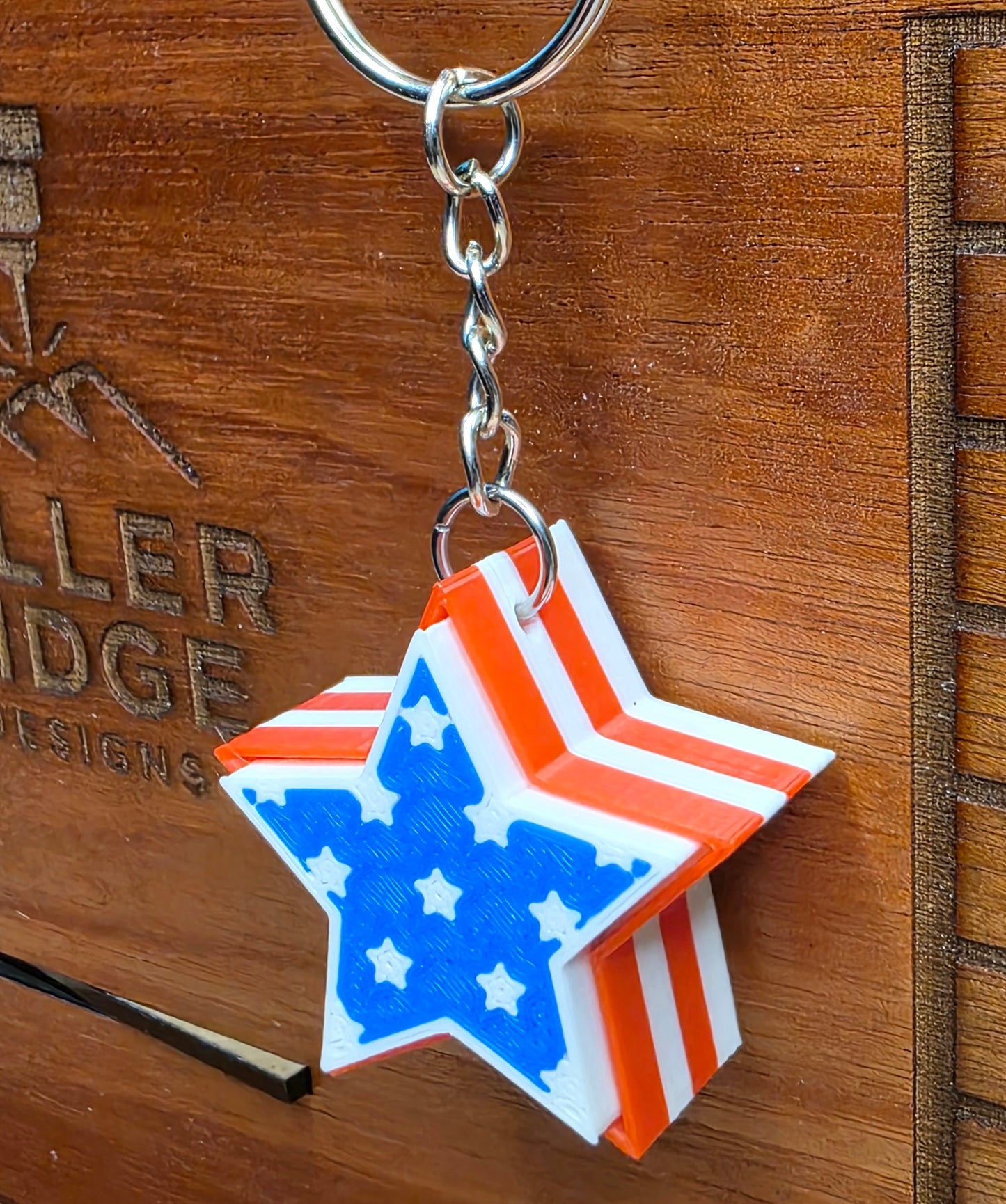 Stars and stripes star clicker keychain