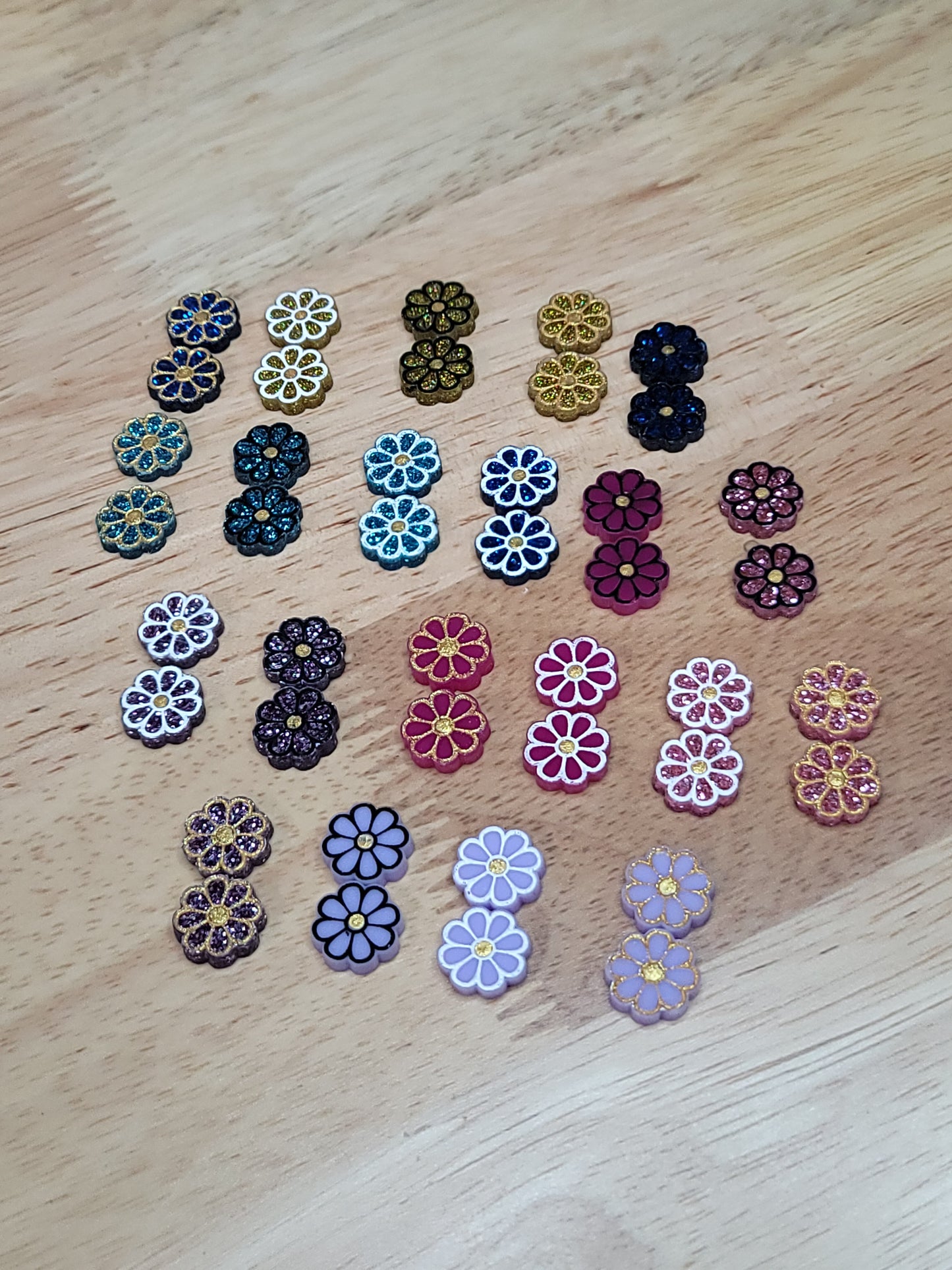 Daisy studs