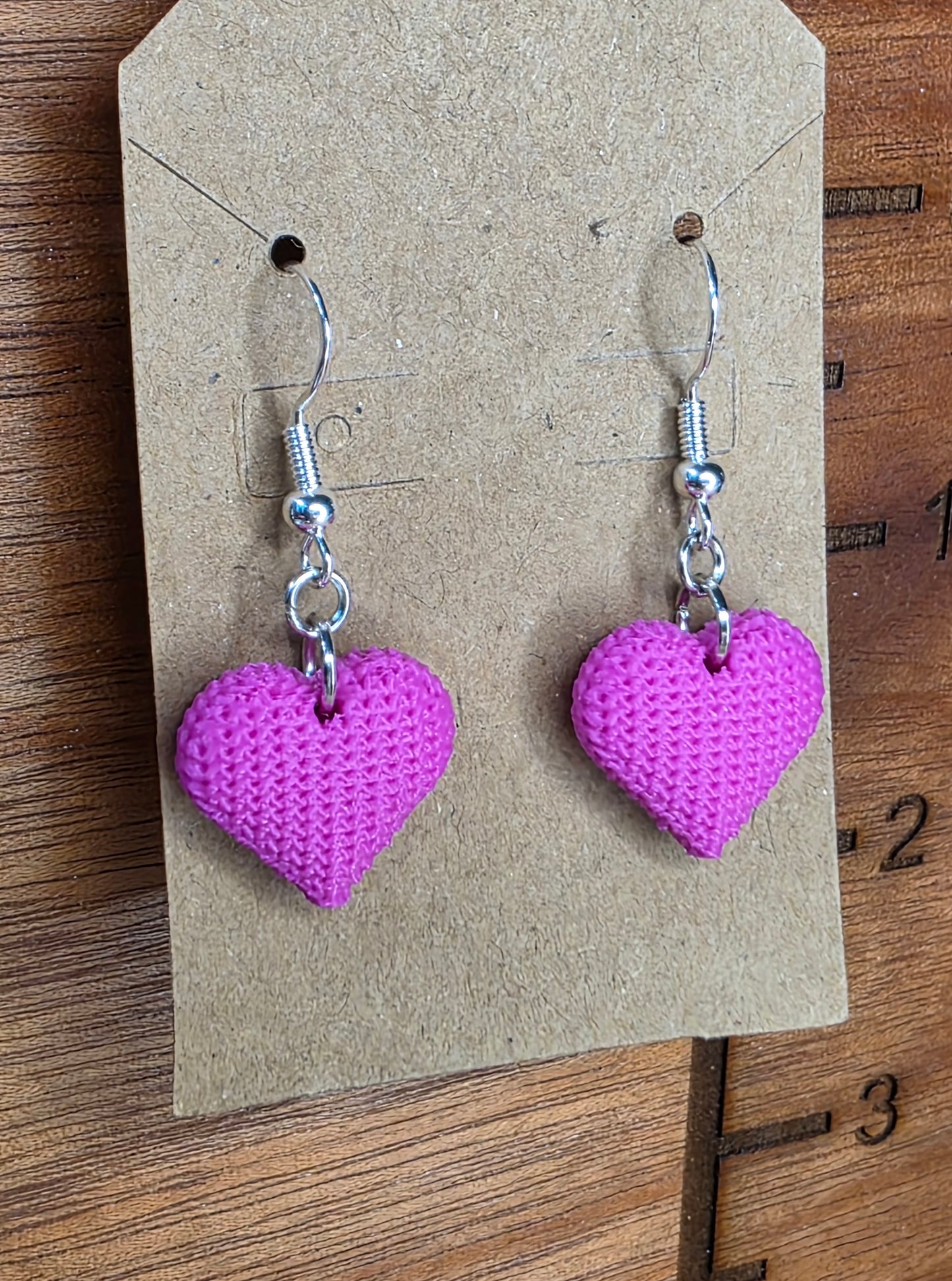 Knitted hearts (fuschia)