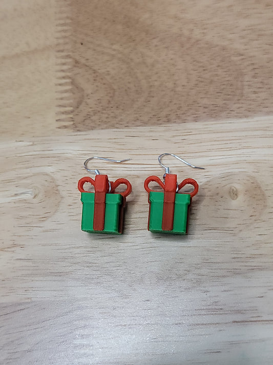 Gift wrapped presents (light green)