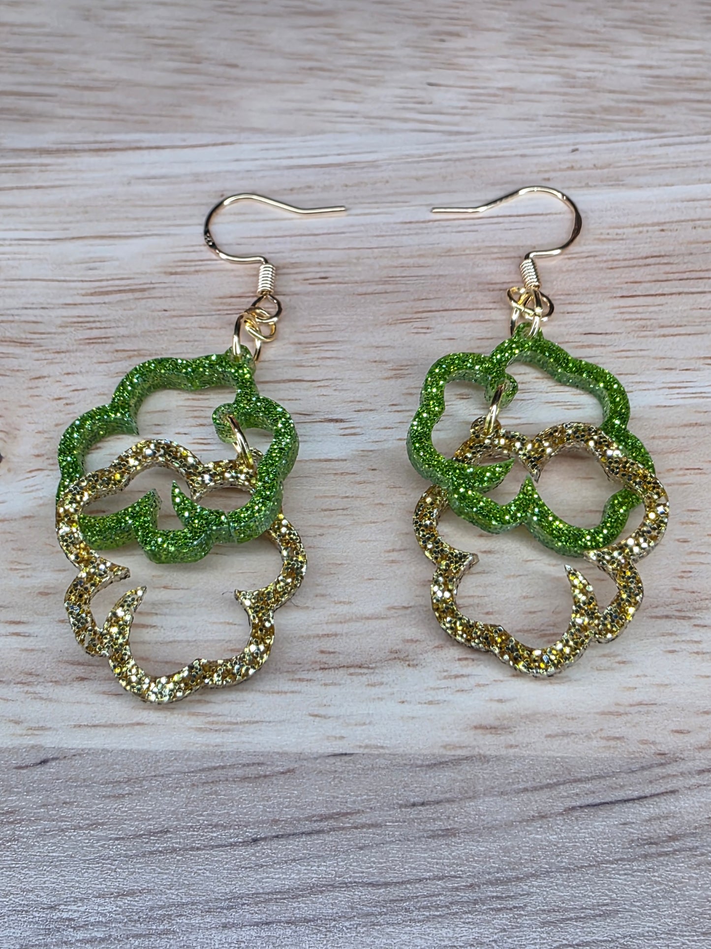 Linked Light Green & Gold Shamrocks (2 variations)