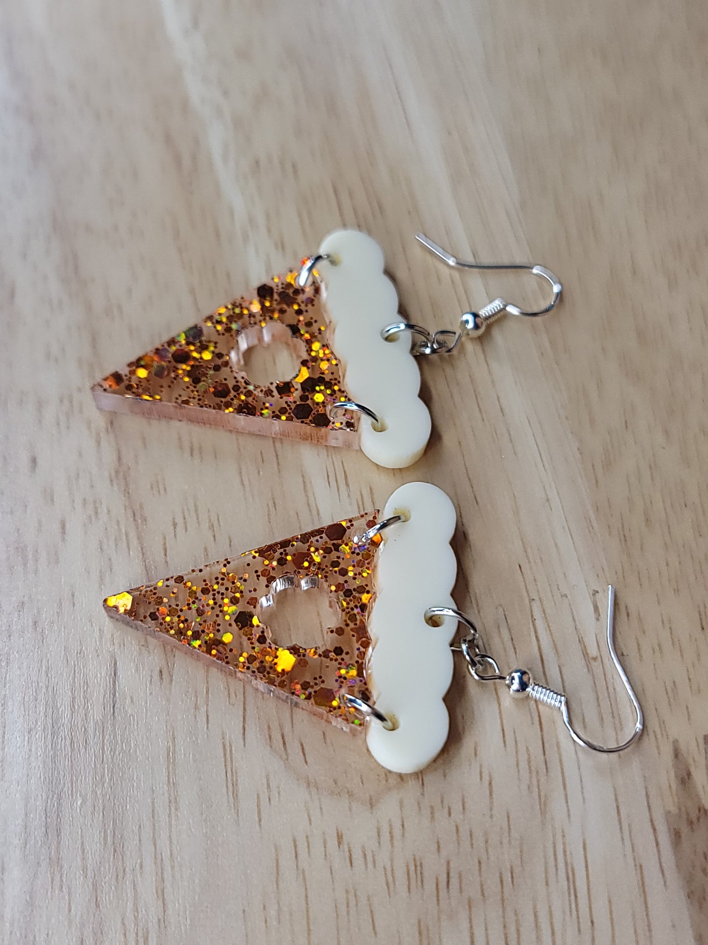 Slice of pumpkin pie (glitter)
